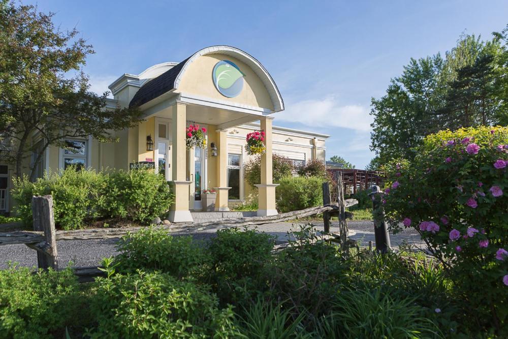 Auberge West Brome エクステリア 写真
