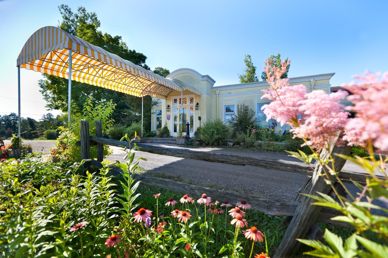 Auberge West Brome エクステリア 写真