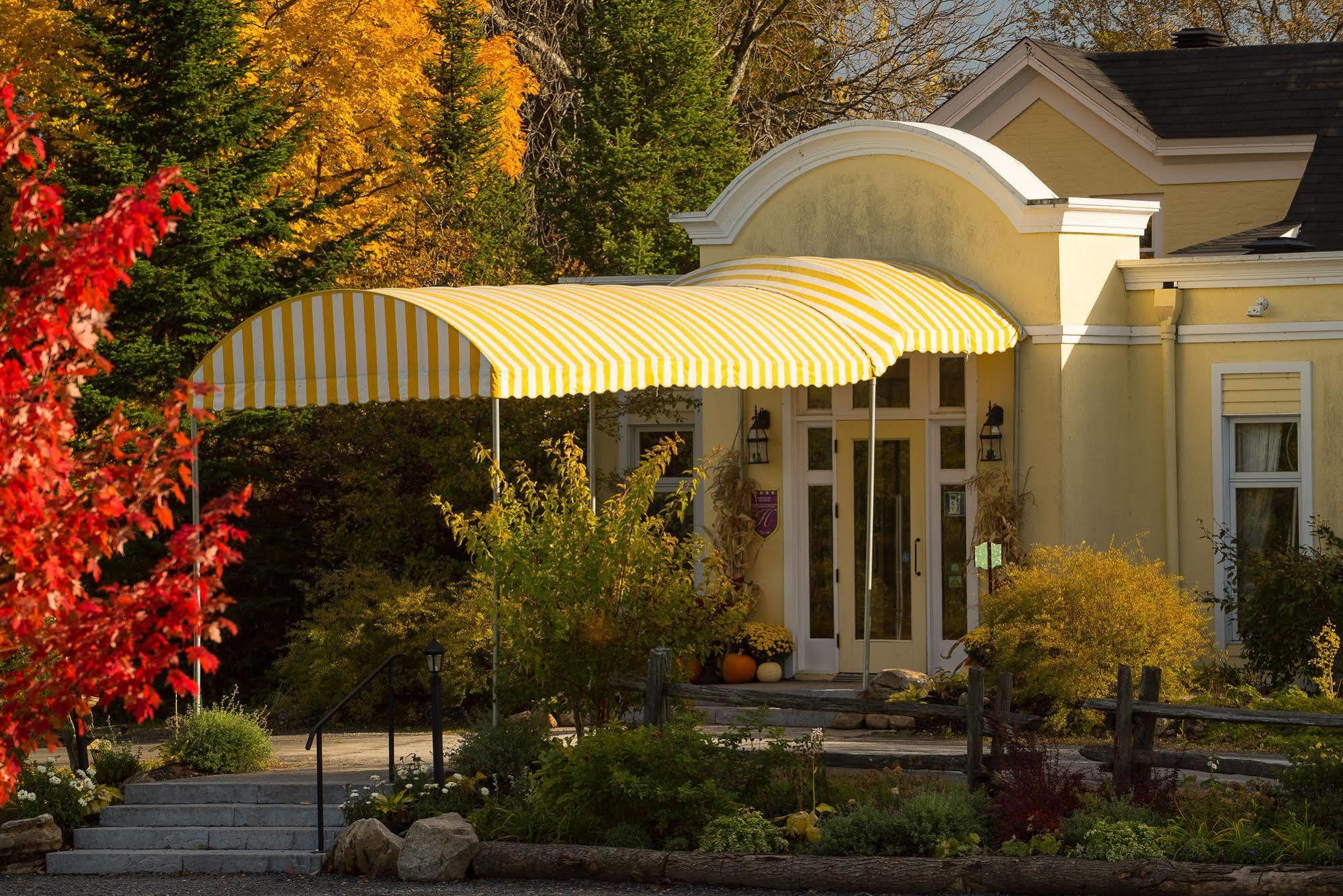 Auberge West Brome エクステリア 写真