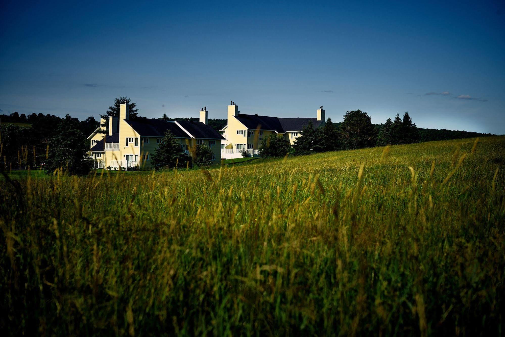 Auberge West Brome エクステリア 写真